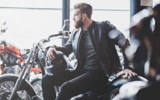 Comment choisir une veste pour faire de la moto ?